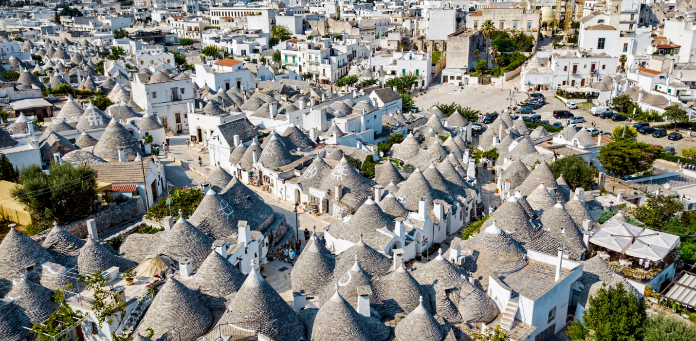 MATERA, MONOPOLI , POLIGNANO E I BORGHI DELLA VALLE D'ITRIA MATERA, MONOPOLI , POLIGNANO E I BORGHI DELLA VALLE D'ITRIA