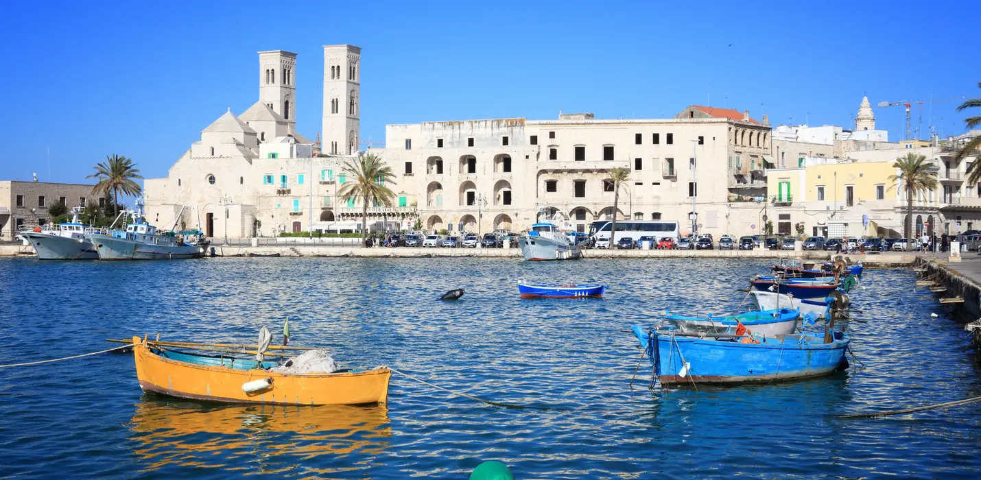 BARI, ANDRIA E TRANI: TRA CHIESE ROMANICHE E CASTELLI SVEVI