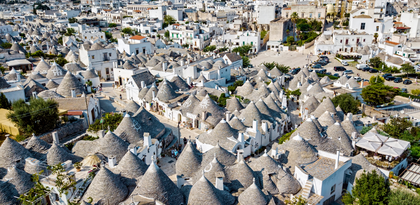 LE MERAVIGLIE DELLA PUGLIA ORIENTALE LE MERAVIGLIE DELLA PUGLIA ORIENTALE