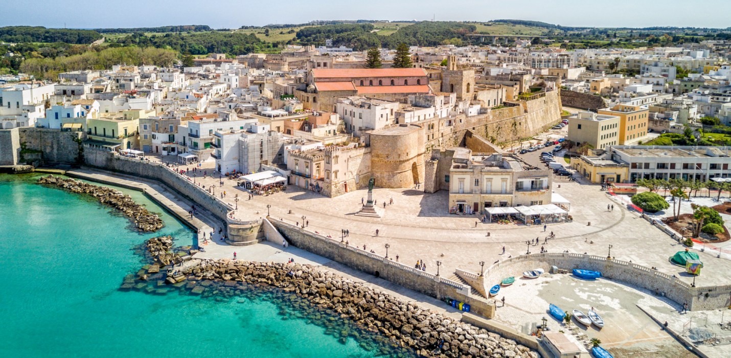 LE MERAVIGLIE DELLA PUGLIA ORIENTALE LE MERAVIGLIE DELLA PUGLIA ORIENTALE