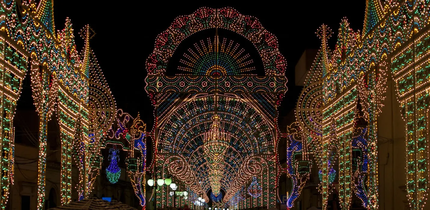 IL SALENTO E LE LUMINARIE DI SCORRANO