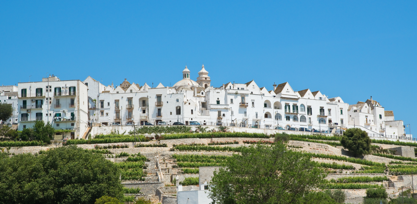 MATERA, MONOPOLI , POLIGNANO E I BORGHI DELLA VALLE D'ITRIA MATERA, MONOPOLI , POLIGNANO E I BORGHI DELLA VALLE D'ITRIA