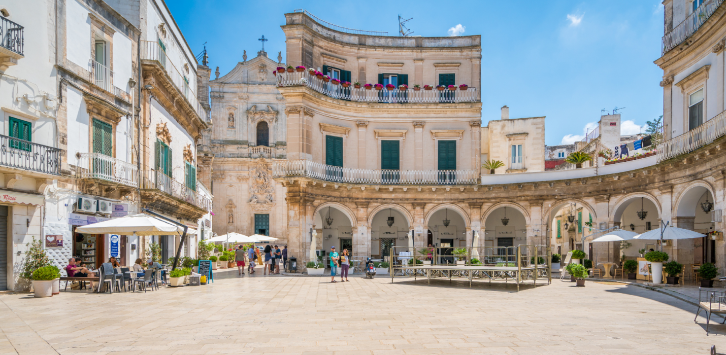 MATERA, MONOPOLI , POLIGNANO E I BORGHI DELLA VALLE D'ITRIA MATERA, MONOPOLI , POLIGNANO E I BORGHI DELLA VALLE D'ITRIA