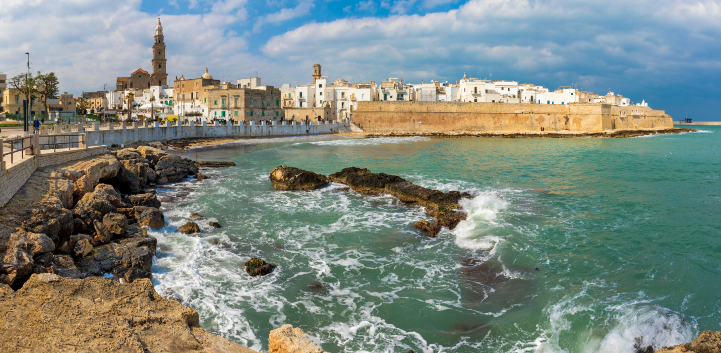 MATERA, MONOPOLI , POLIGNANO E I BORGHI DELLA VALLE D'ITRIA MATERA, MONOPOLI , POLIGNANO E I BORGHI DELLA VALLE D'ITRIA