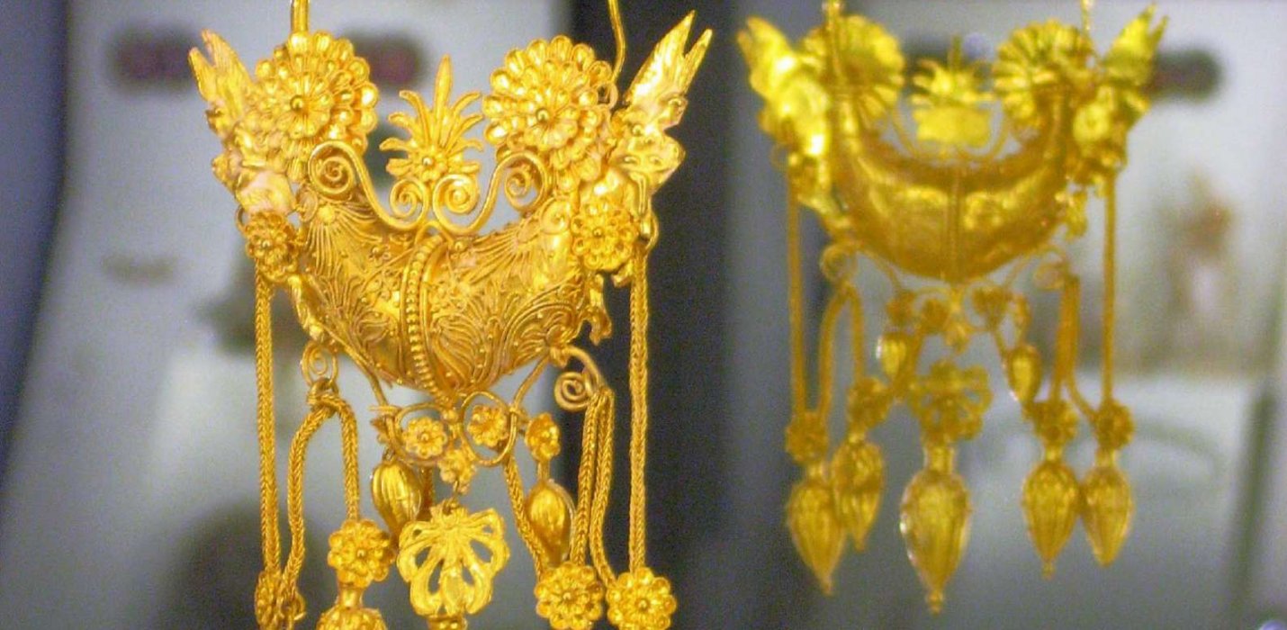 LE MERAVIGLIE DELLA PUGLIA ORIENTALE LE MERAVIGLIE DELLA PUGLIA ORIENTALE