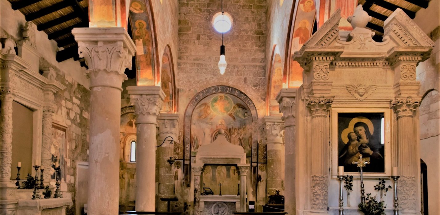 LE MERAVIGLIE DELLA PUGLIA ORIENTALE LE MERAVIGLIE DELLA PUGLIA ORIENTALE