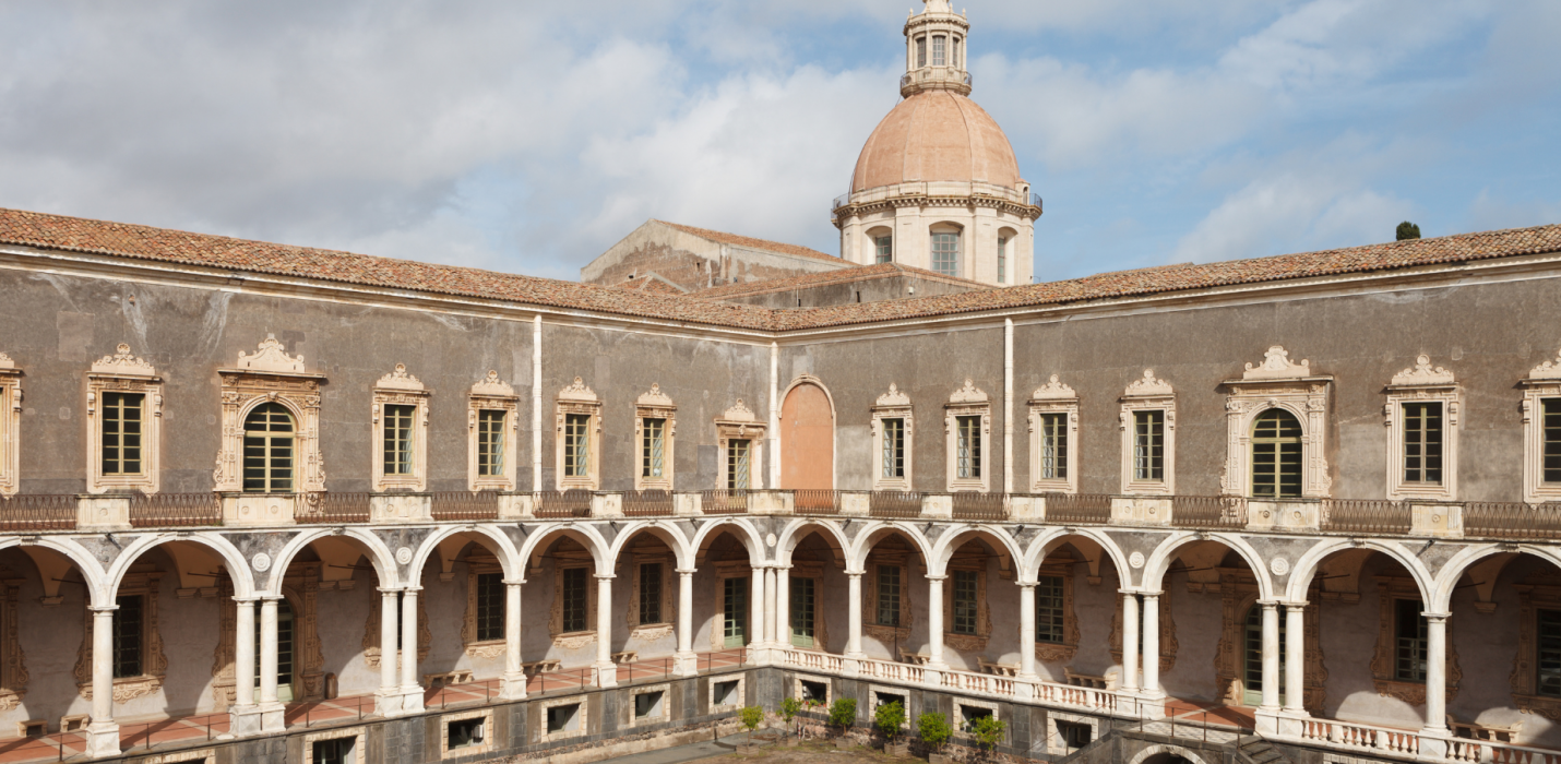 SICILIA D'AUTORE: DA TAORMINA A CALTAGIRONE SICILIA D'AUTORE: DA TAORMINA A CALTAGIRONE