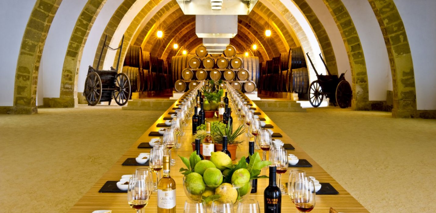 TOUR DA TRAPANI AD AGRIGENTO TOUR DA TRAPANI AD AGRIGENTO