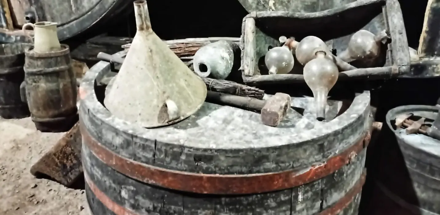 LA FONTE DELLA DUCHESSA E LE CANTINE SEGRETE DEI CAMALDOLESI