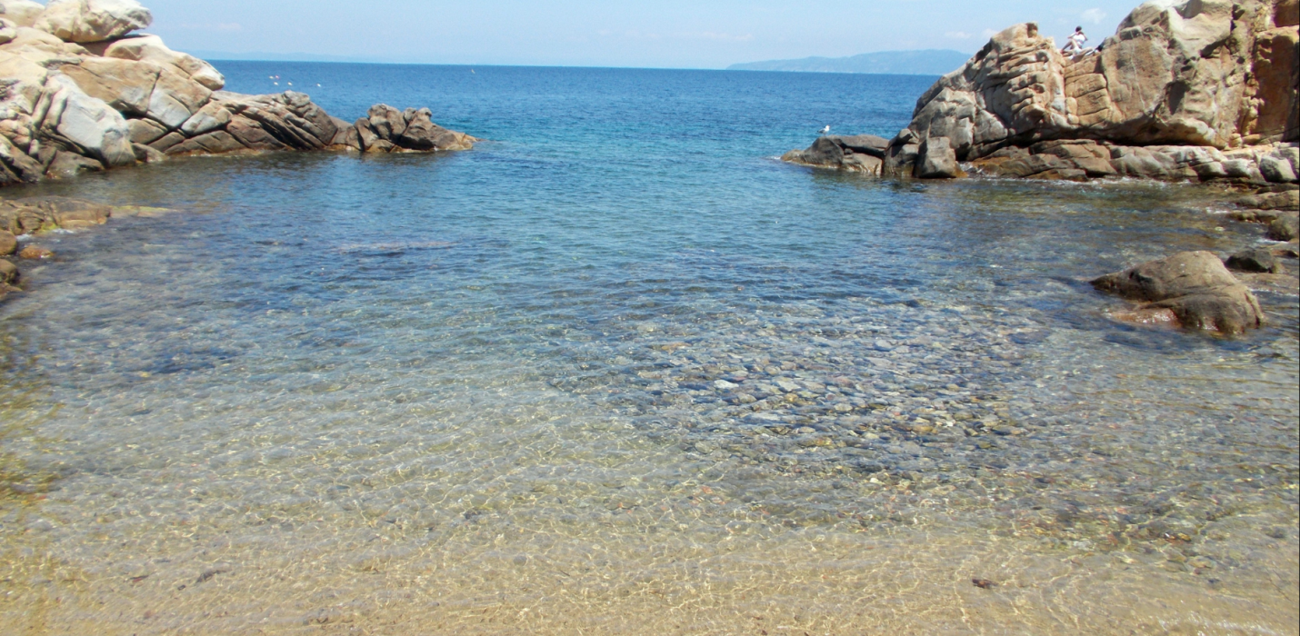 ISOLA DEL GIGLIO, ARGENTARIO E GIARDINO DEI TAROCCHI ISOLA DEL GIGLIO, ARGENTARIO E GIARDINO DEI TAROCCHI