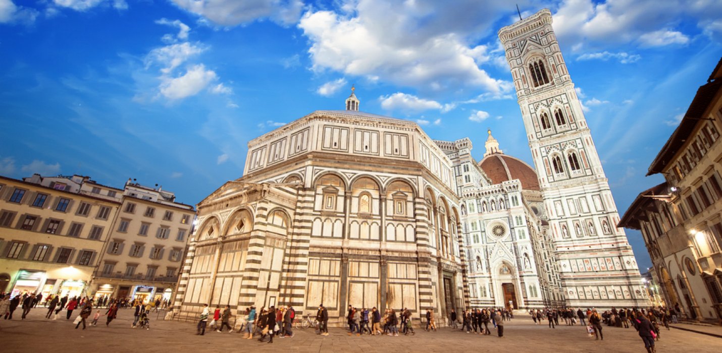 FIRENZE E GLI UFFIZI FIRENZE E GLI UFFIZI