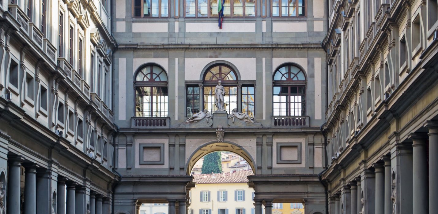 FIRENZE E GLI UFFIZI FIRENZE E GLI UFFIZI
