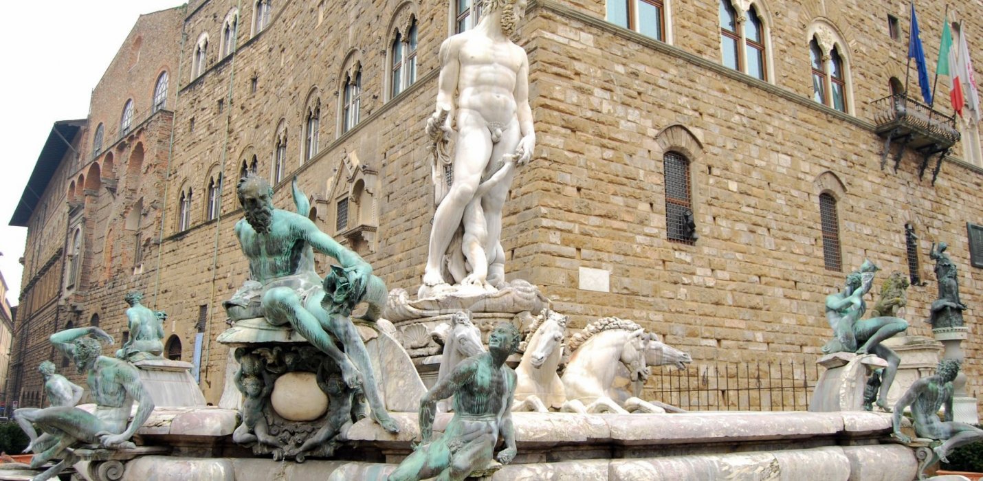 FIRENZE E GLI UFFIZI FIRENZE E GLI UFFIZI