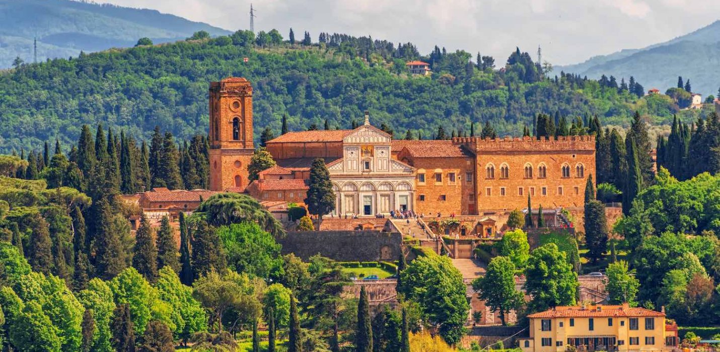 FIRENZE: SAN MINIATO AL MONTE  E LE RAMPE FIRENZE: SAN MINIATO AL MONTE  E LE RAMPE