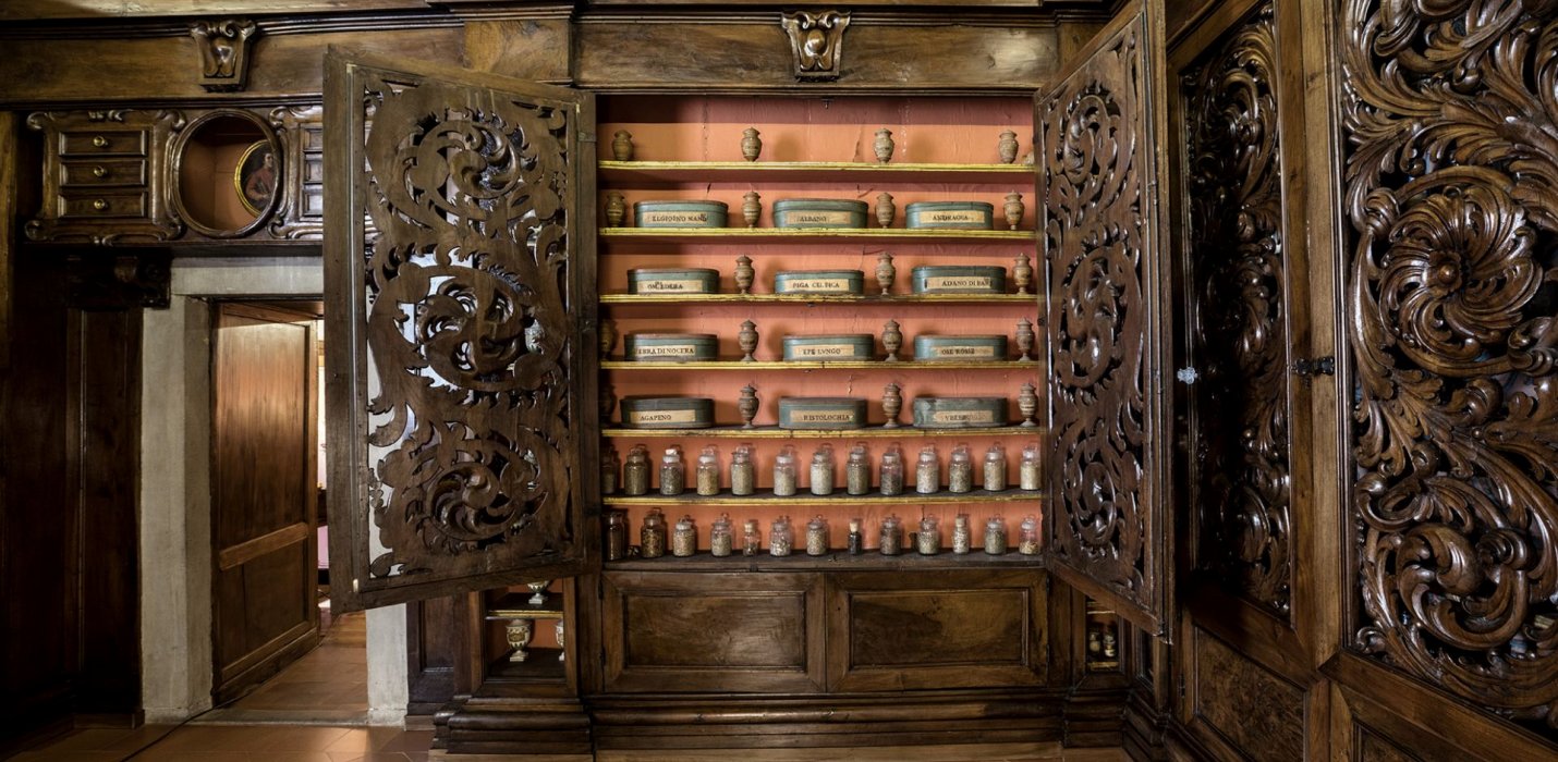 IL VASARI AL MONASTERO DI CAMALDOLI IL VASARI AL MONASTERO DI CAMALDOLI