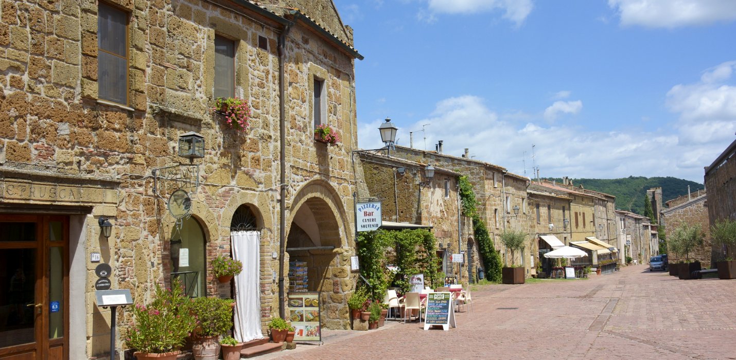 LE CITTA DEL TUFO: PITIGLIANO, SORANO E  SOVANA
