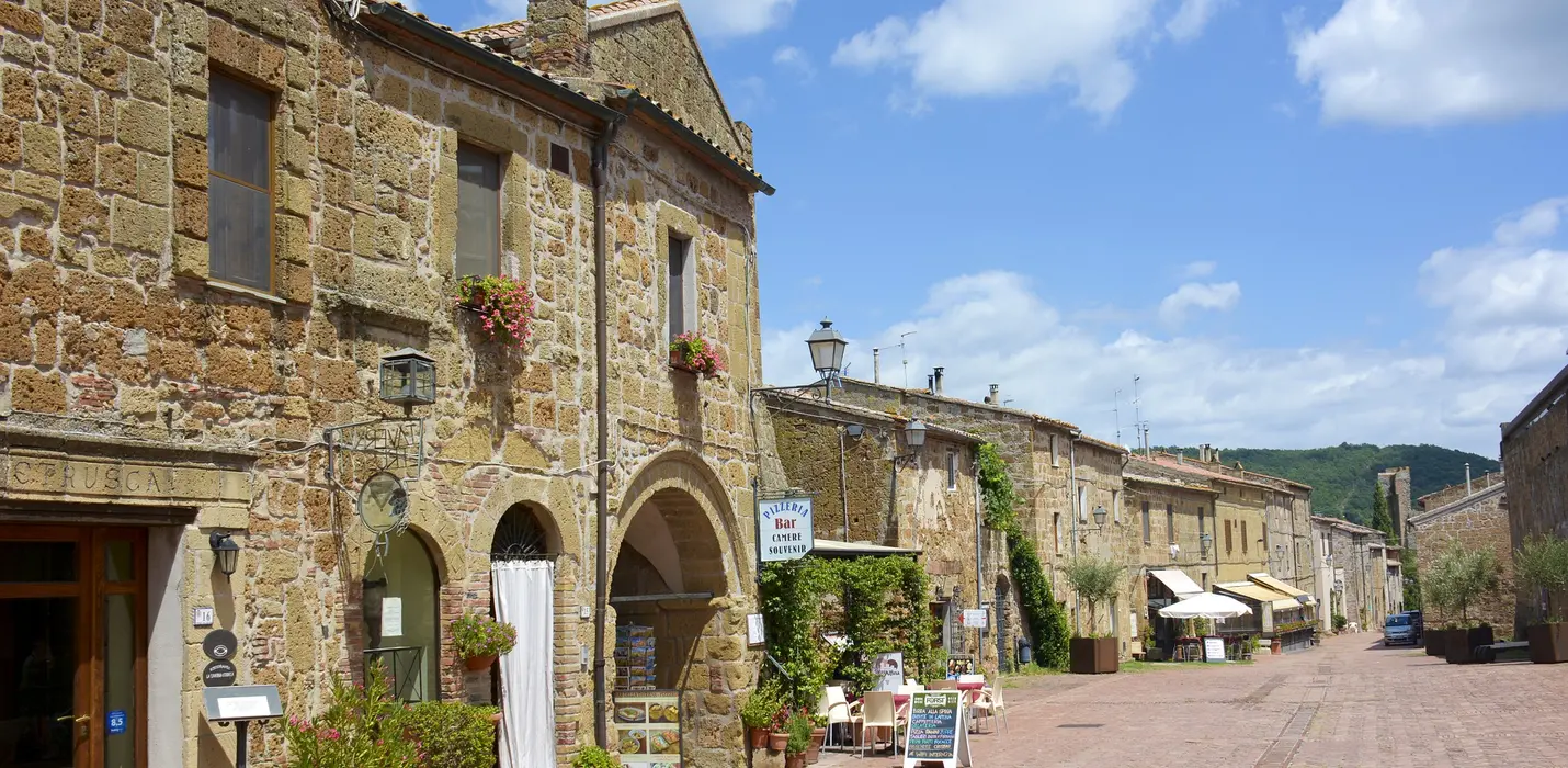 LE CITTA DEL TUFO: PITIGLIANO, SORANO E  SOVANA