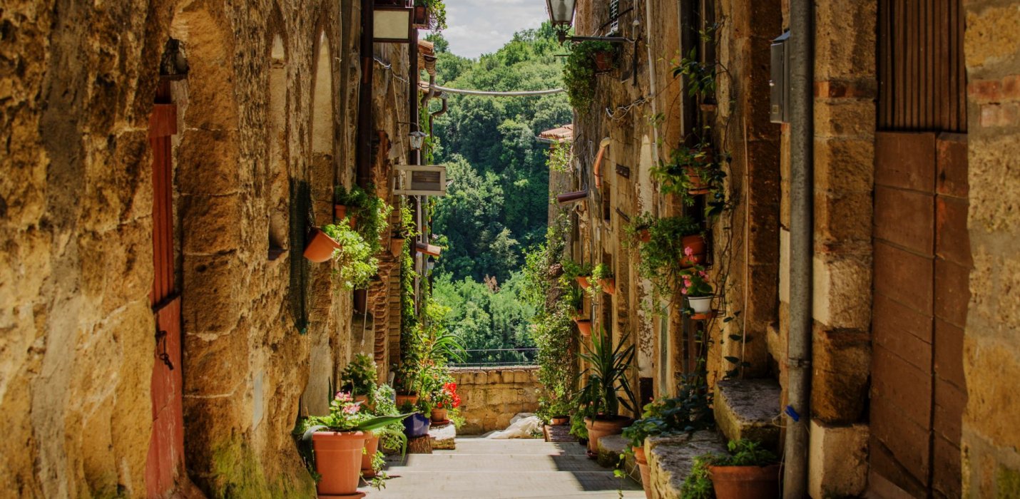 LE CITTA DEL TUFO: PITIGLIANO, SORANO E  SOVANA