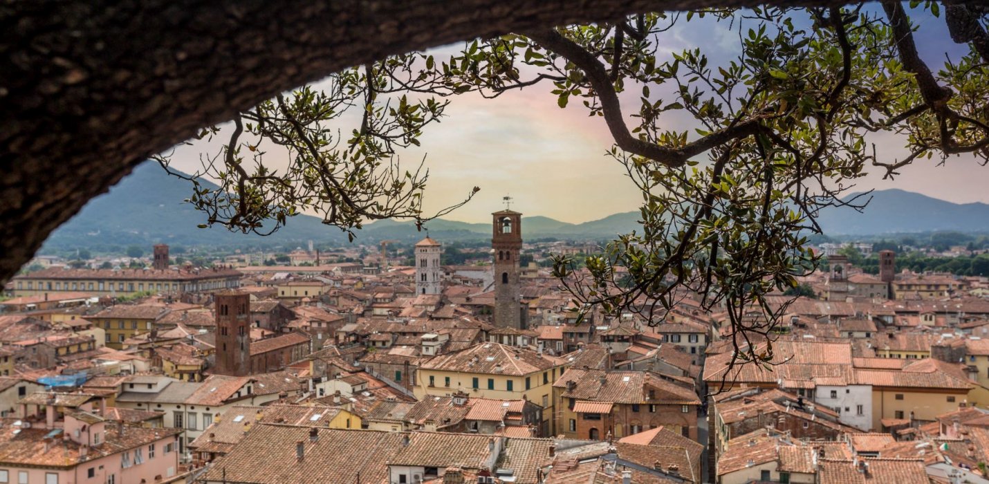 LUCCA LA CITTA FORTEZZA