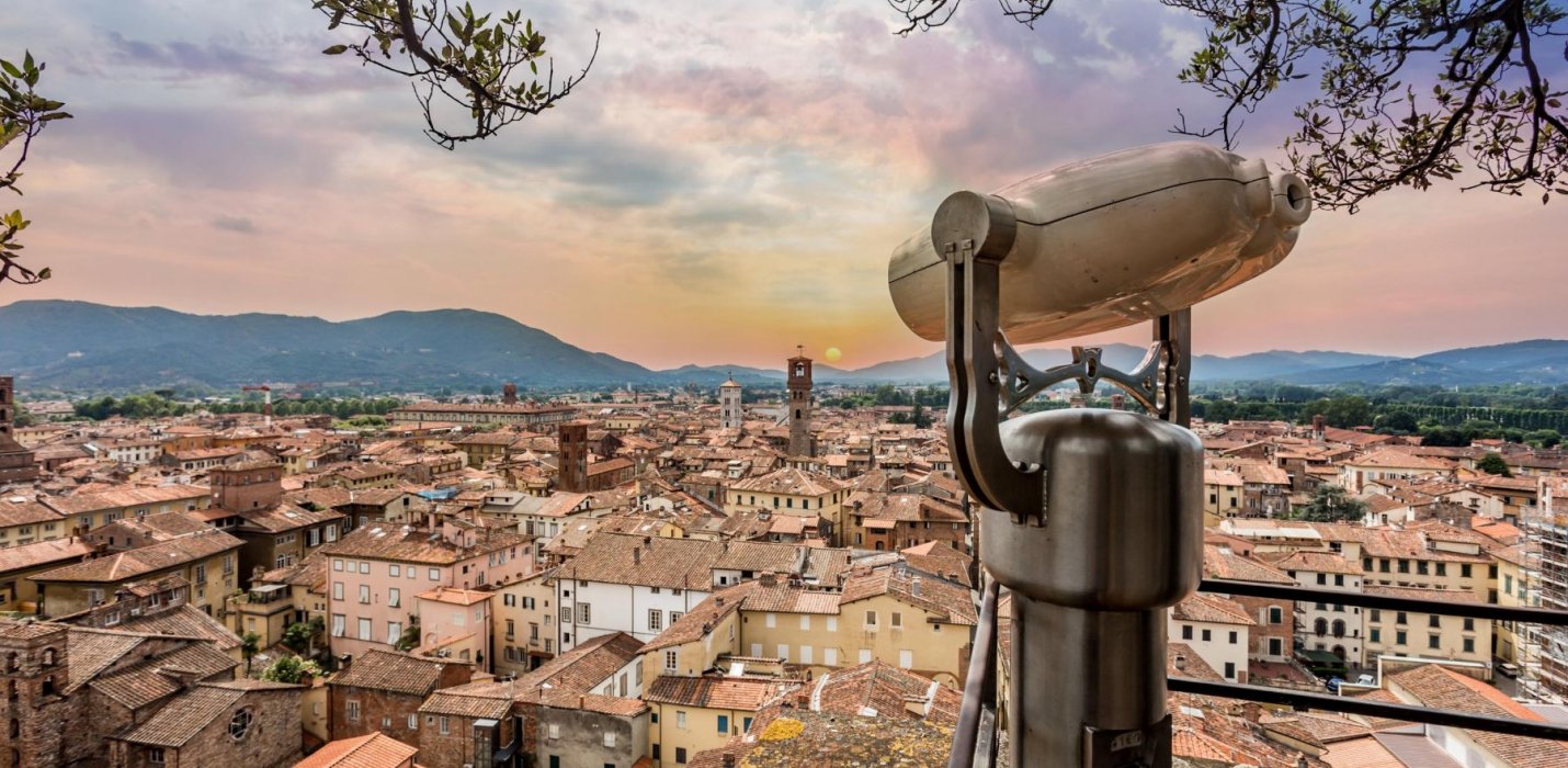 LUCCA LA CITTA FORTEZZA