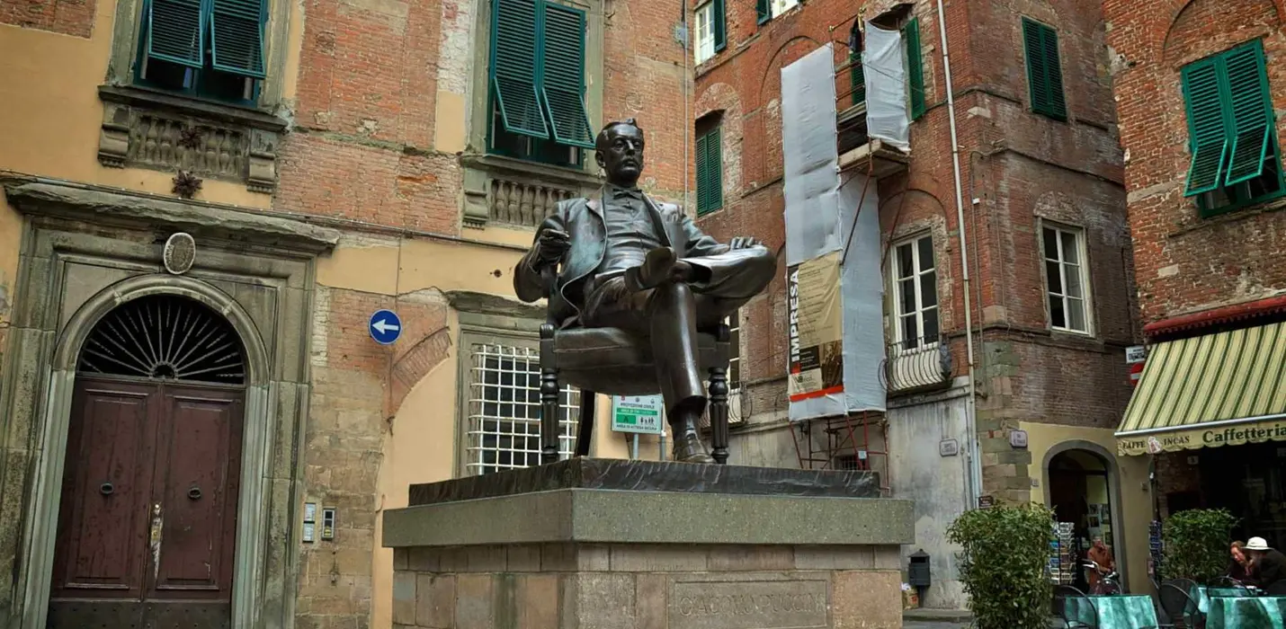 LUCCA LA CITTA FORTEZZA