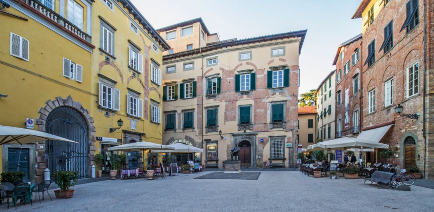 LUCCA LA CITTA FORTEZZA