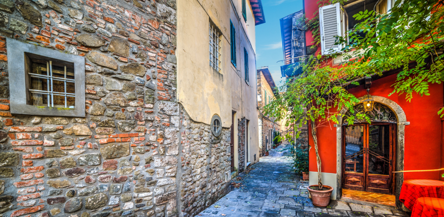 VILLA LA MAGIA DI QUARRATA E MONTECATINI ALTA E BASSA VILLA LA MAGIA DI QUARRATA E MONTECATINI ALTA E BASSA