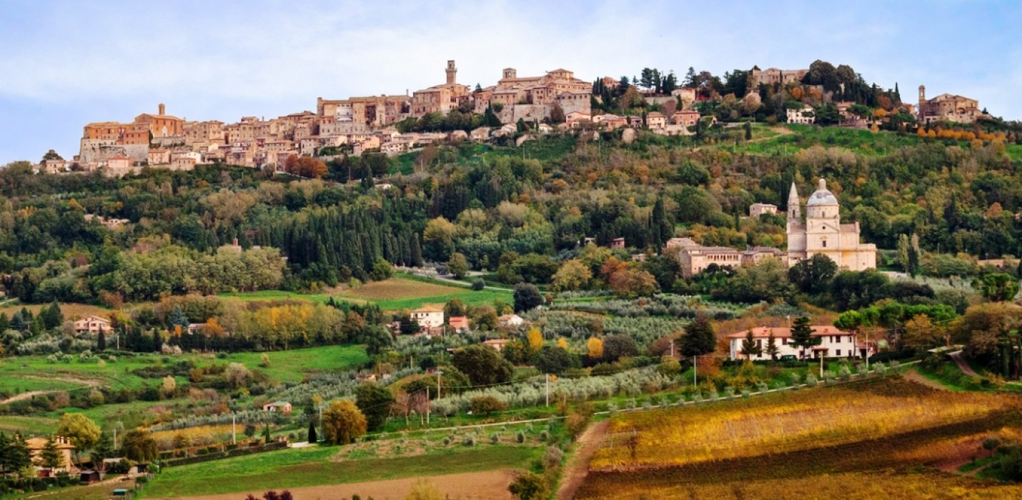 MONTEPULCIANO e i mercatini di natale MONTEPULCIANO e i mercatini di natale