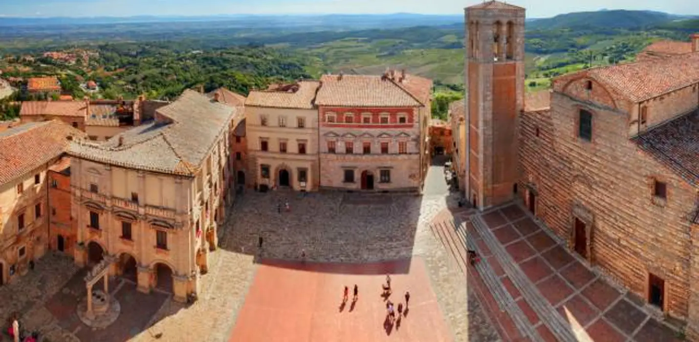 MONTEPULCIANO e i mercatini di natale