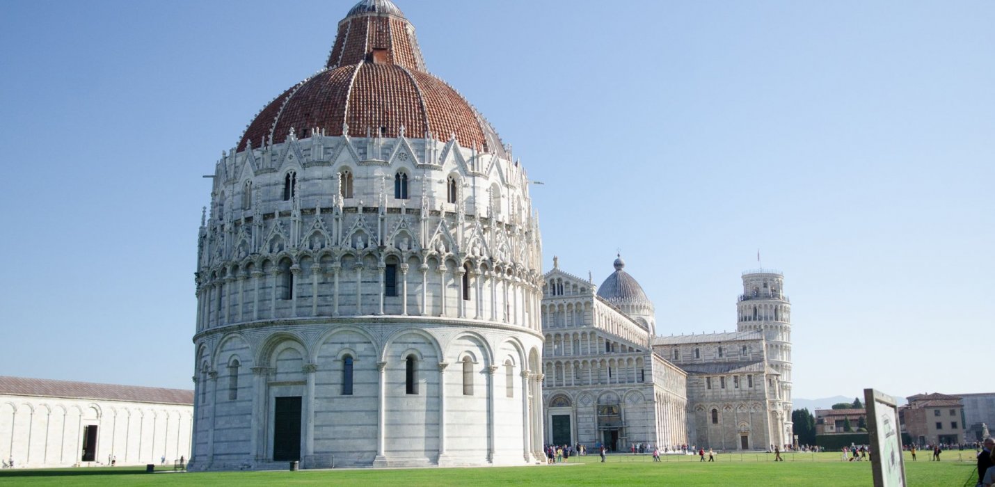 PISA, IL CAMPOSANTO, LA CATTEDRALE E IL BATTISTERO PISA, IL CAMPOSANTO, LA CATTEDRALE E IL BATTISTERO