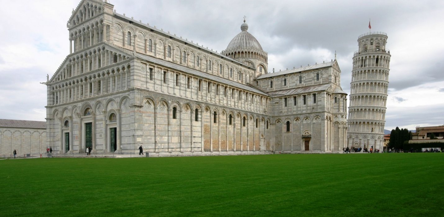 PISA, IL CAMPOSANTO, LA CATTEDRALE E IL BATTISTERO PISA, IL CAMPOSANTO, LA CATTEDRALE E IL BATTISTERO