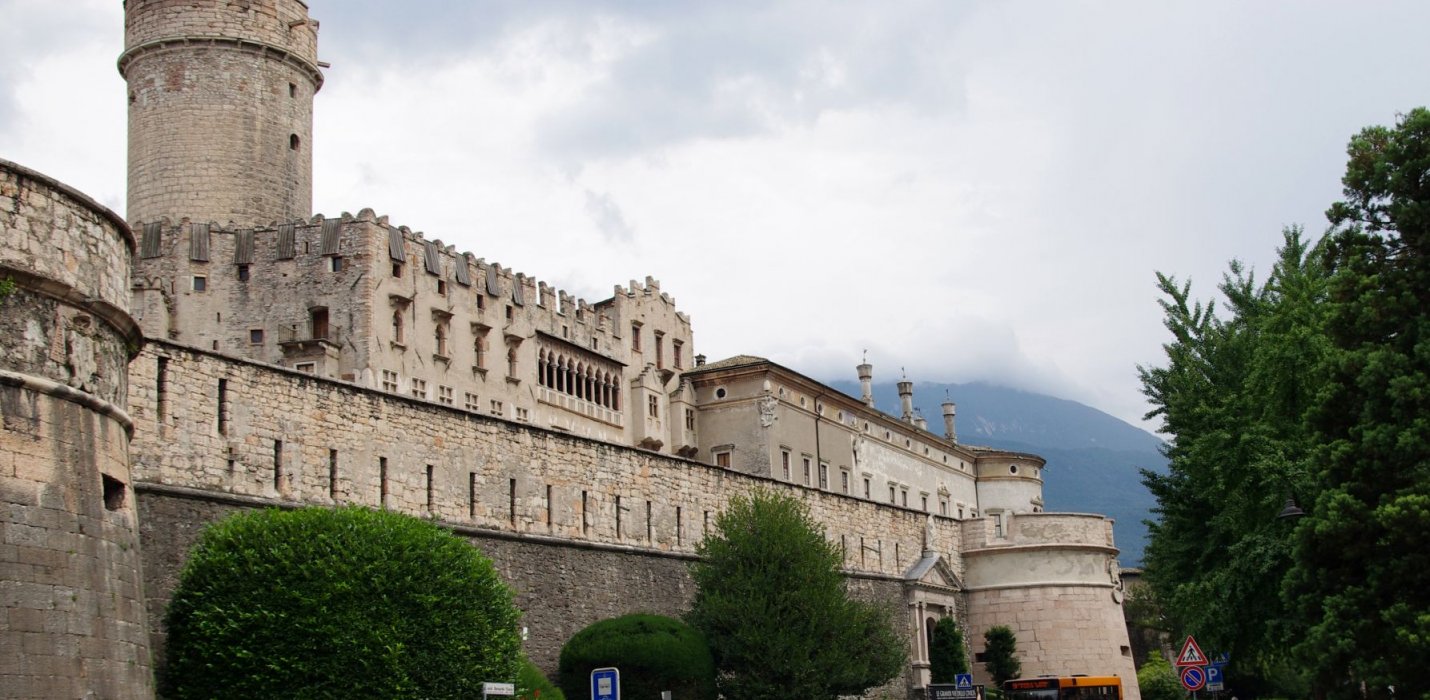 TRENTO & HAYEZ, RANGO E RIVA DEL GARDA