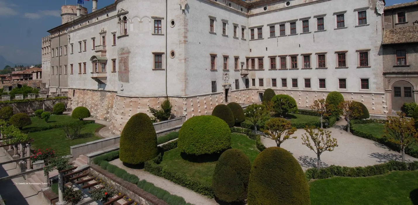 TRENTO, ARTE & VINI DOC