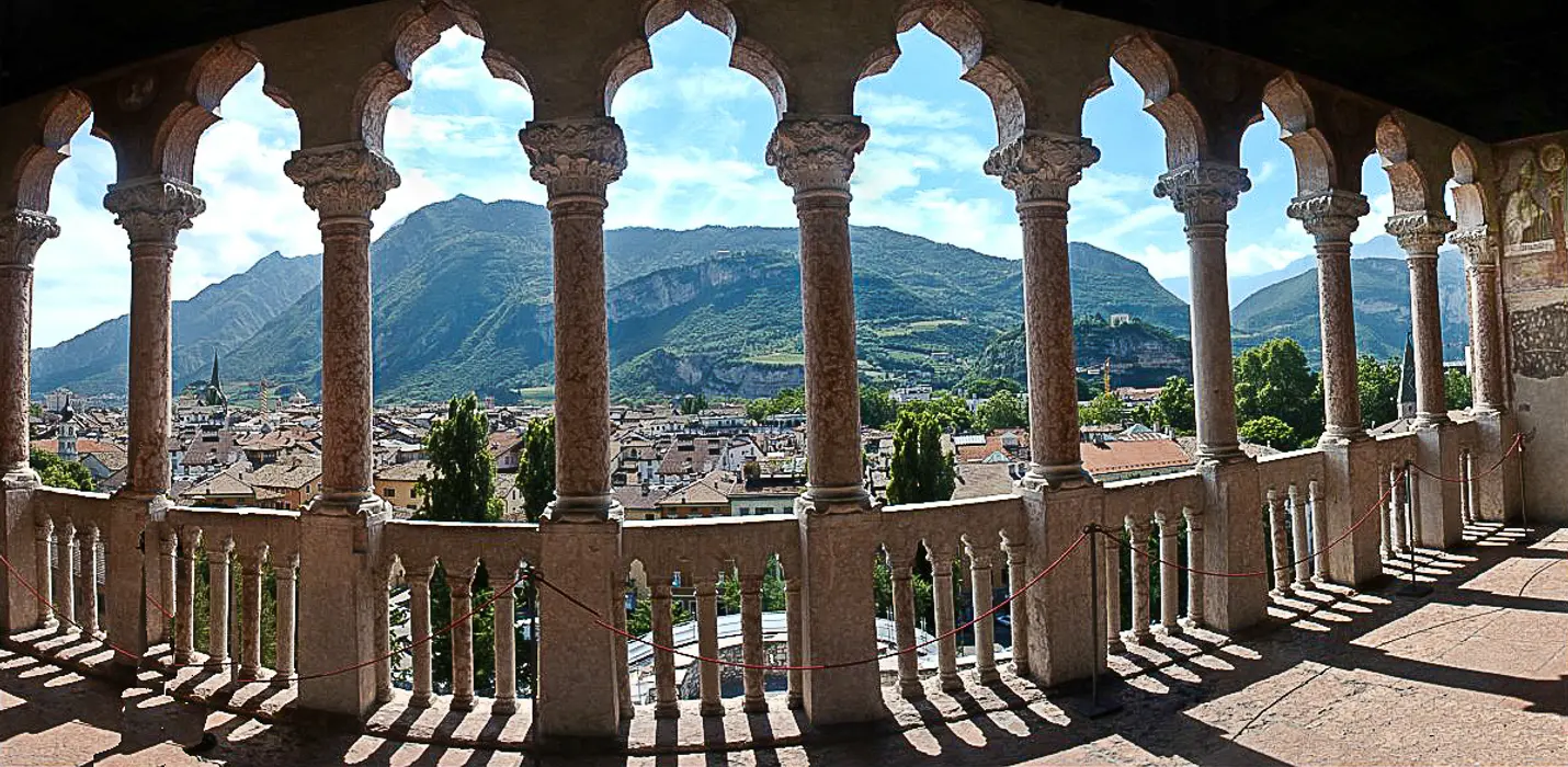 TRENTO & HAYEZ, RANGO E RIVA DEL GARDA
