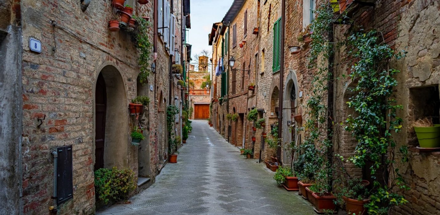 CITTA DELLA PIEVE e MONTE VIBIANO VECCHIO CITTA DELLA PIEVE e MONTE VIBIANO VECCHIO