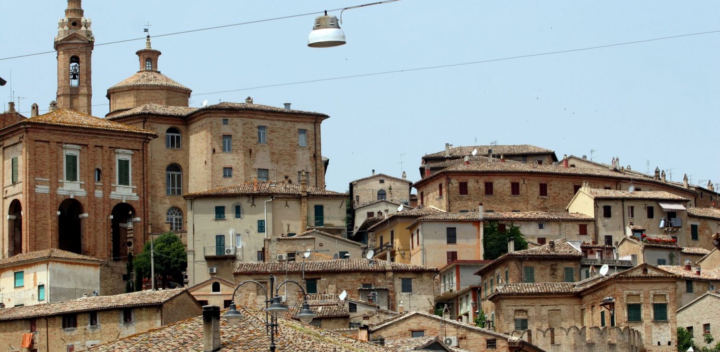 LORETO E CORINALDO LORETO E CORINALDO