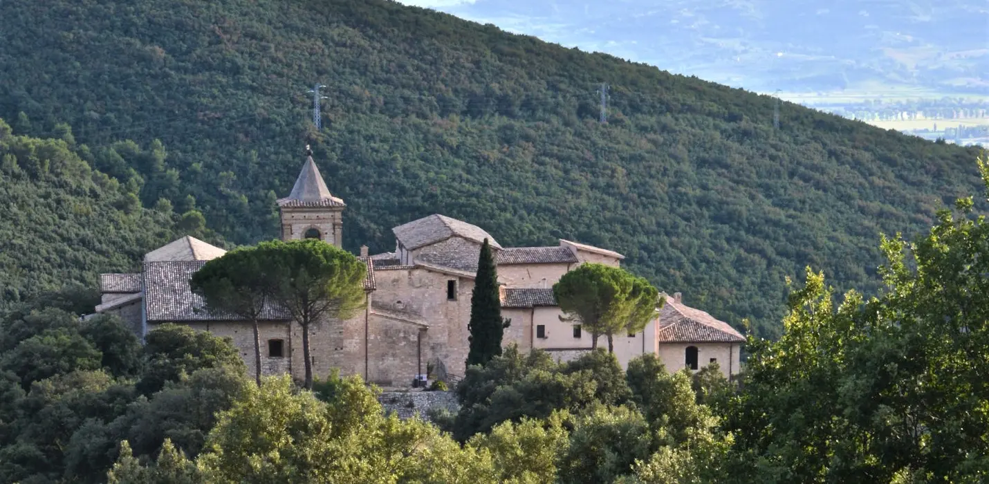 FOLIGNO E SASSOVIVO