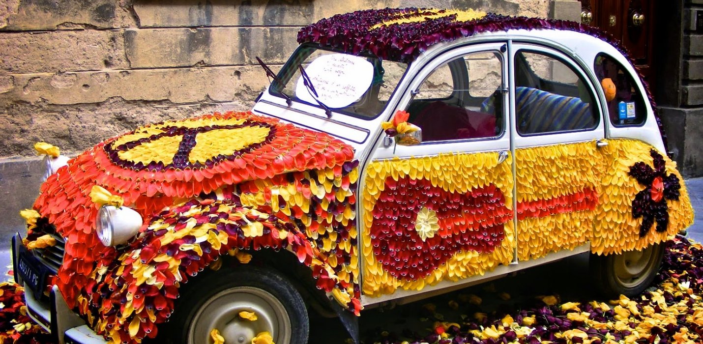 FESTA DEL TULIPANO A CASTIGLIONE DEL LAGO FESTA DEL TULIPANO A CASTIGLIONE DEL LAGO