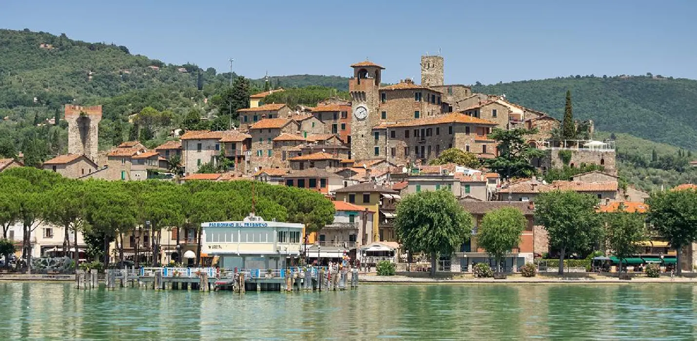 LUCI SUL TRASIMENO 2022