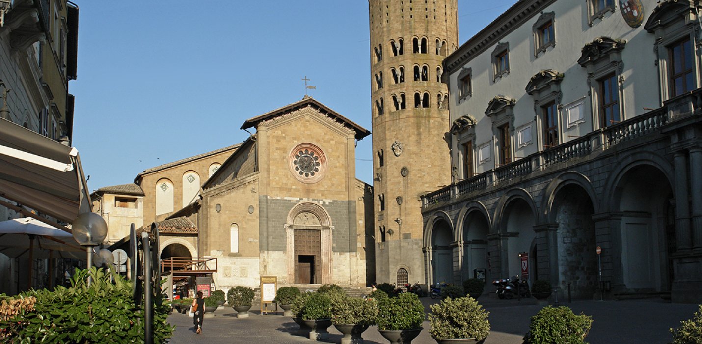 ORVIETO, LA CITTA' DEI TESORI ORVIETO, LA CITTA' DEI TESORI