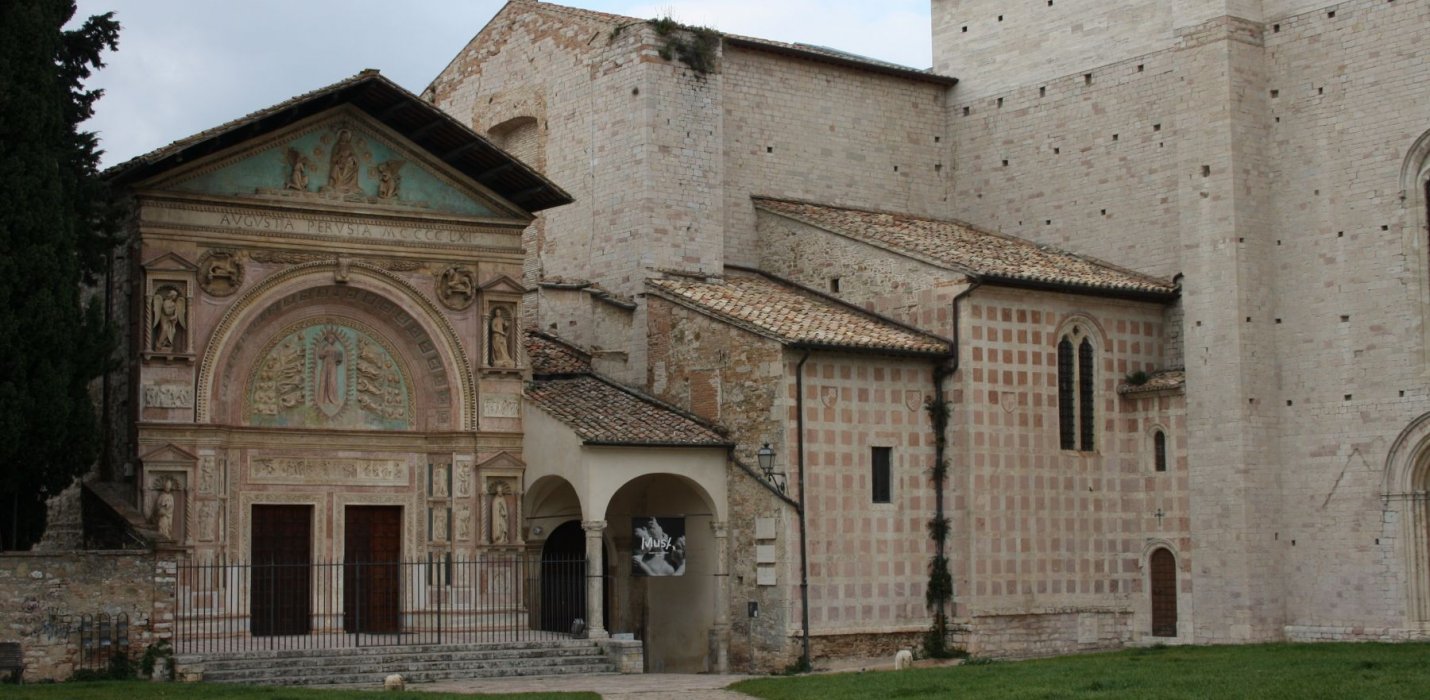 PERUGIA E I MERCATINI SOTTERRANEI