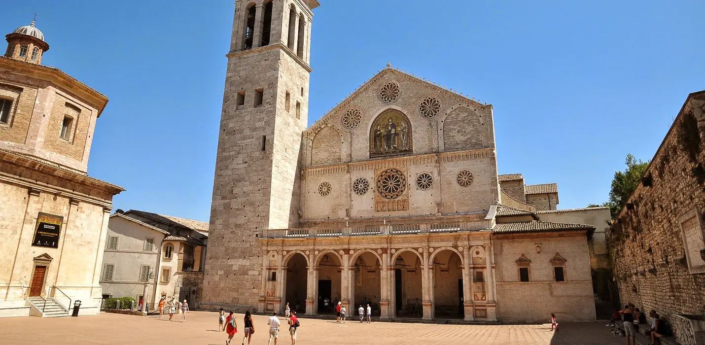 SPOLETO E IL BORGO DI TREVI