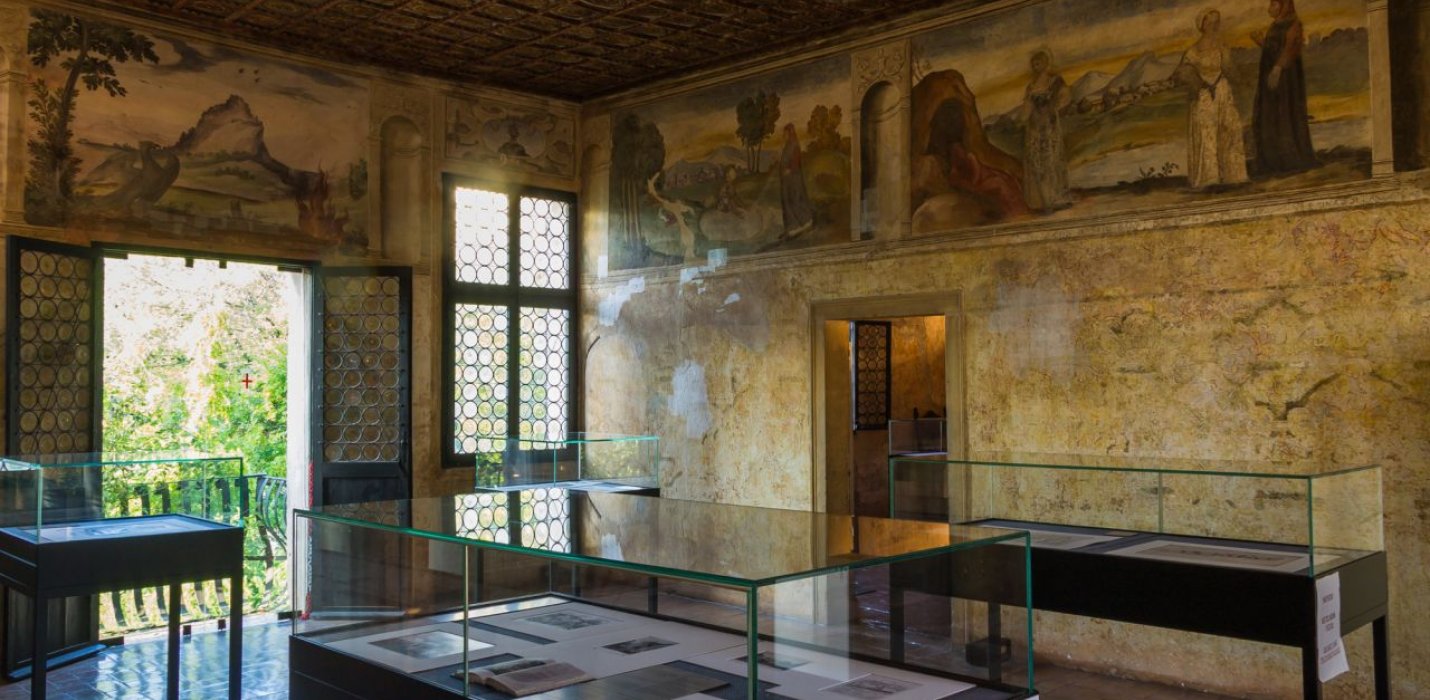 ARQUA' PETRARCA, VILLA DEI VESCOVI E IL GIARDINO DI VALSANZIBIO ARQUA' PETRARCA, VILLA DEI VESCOVI E IL GIARDINO DI VALSANZIBIO