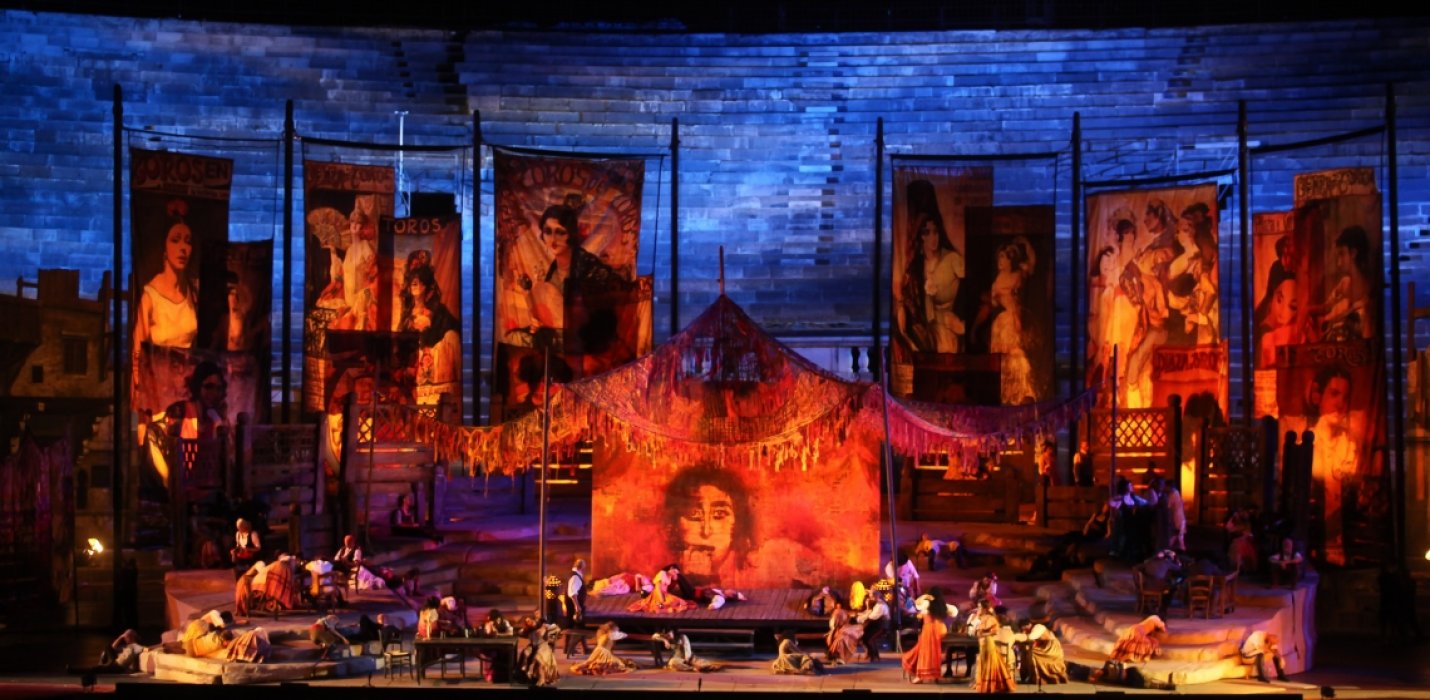CARMEN ALL'ARENA DI VERONA CARMEN ALL'ARENA DI VERONA