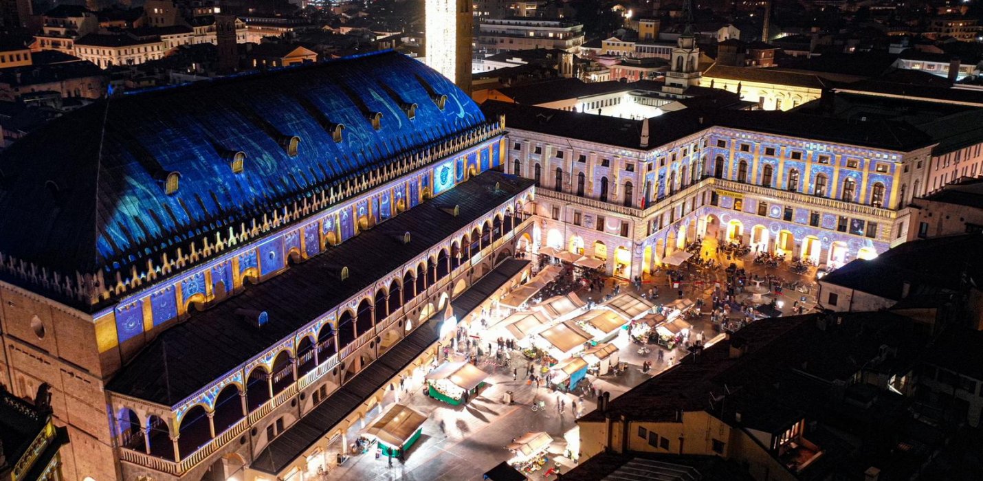 PADOVA, IL SANTO, I MERCATINI PADOVA, IL SANTO, I MERCATINI