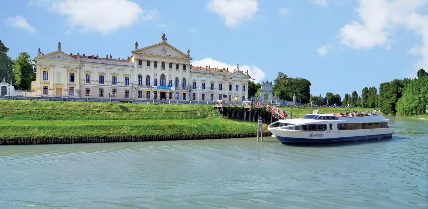 VILLE VENETE CON NAVIGAZIONE SUL BRENTA