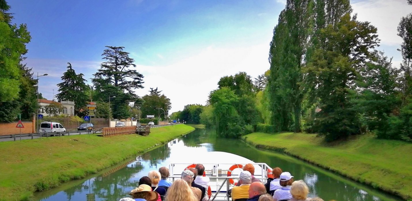 VILLE VENETE CON NAVIGAZIONE SUL BRENTA