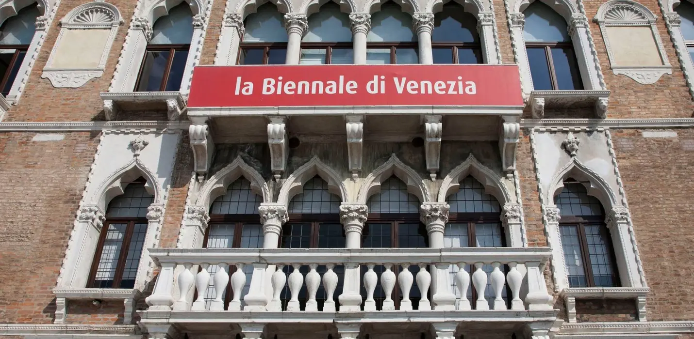 VENEZIA E LA BIENNALE D'ARTE