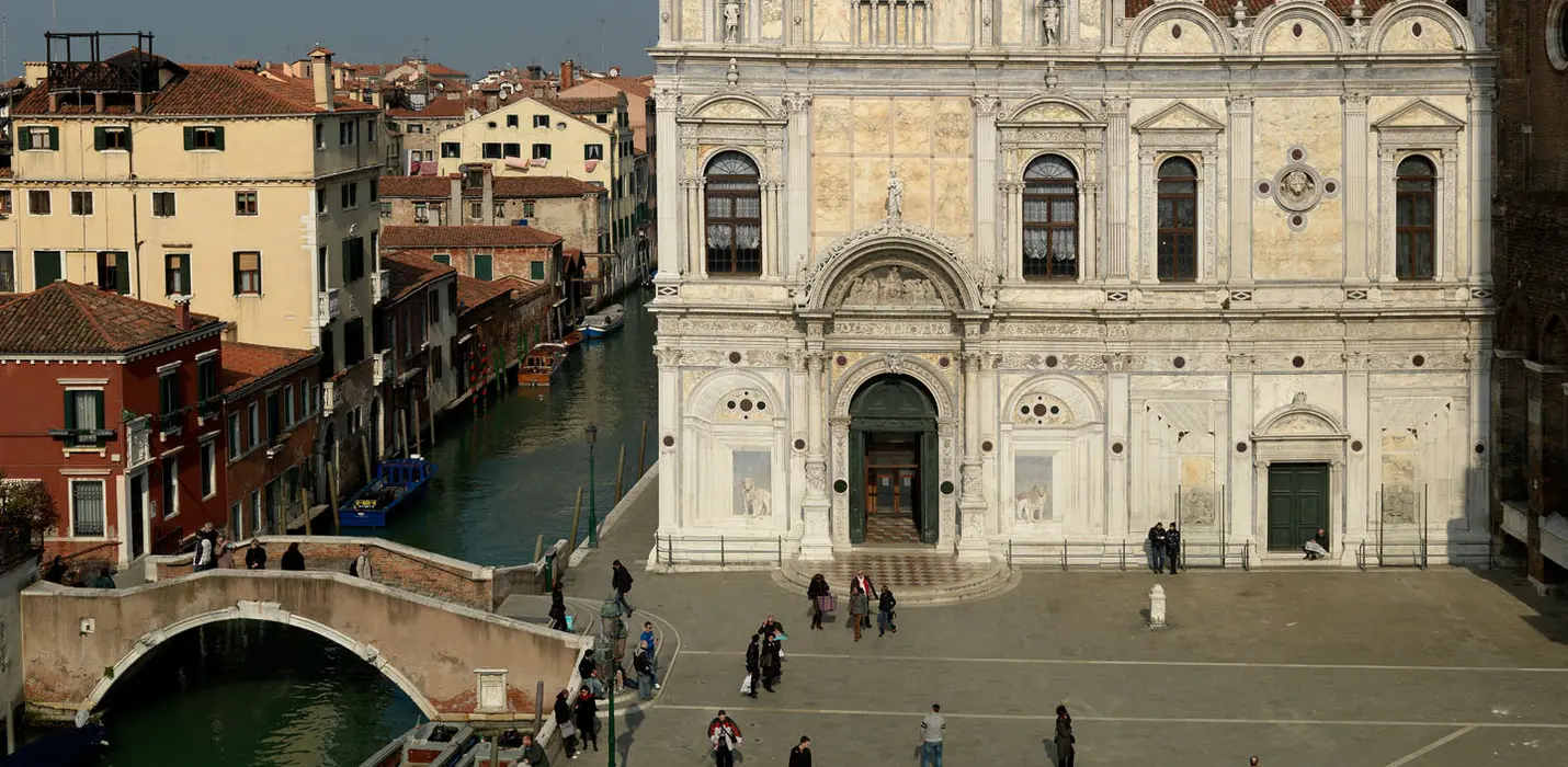 VENEZIA E IL CARNEVALE SULL'ACQUA