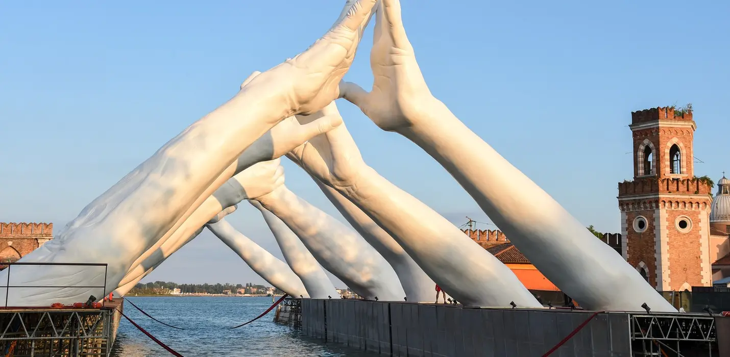 VENEZIA E LA BIENNALE D'ARTE